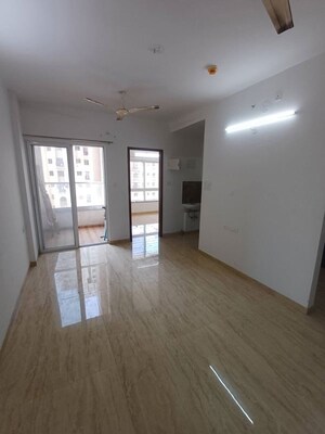 Room in 1 BHK Apartment at VTP Leonara, Mahalunge – for Rent