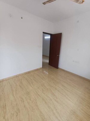 Room in 1 BHK Apartment at VTP Leonara, Mahalunge – for Rent