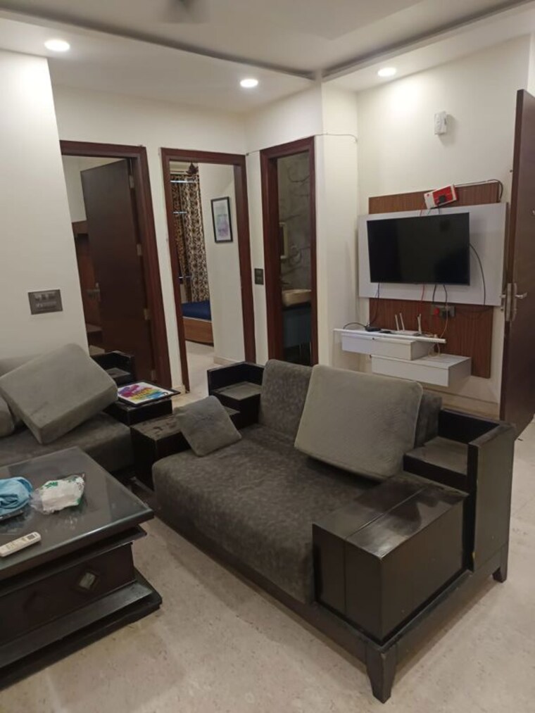 Living Room, rohini sector 11 3 Bedroom 888588 Sq.Ft. Builder Floor In Rohini Sector 11 Delhi 10508286