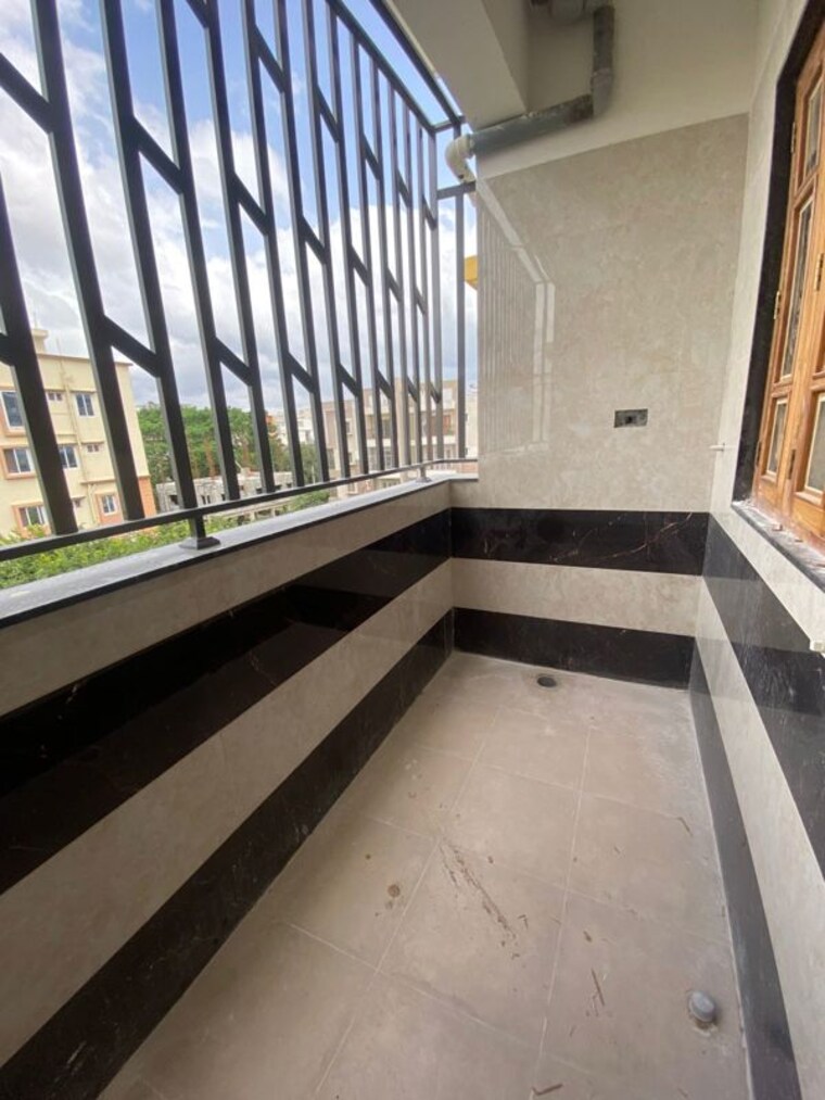 Balcony, jp nagar phase 9 3 Bedroom 2400 Sq.Ft. Apartment In Jp Nagar Phase 9 Bangalore 10508296