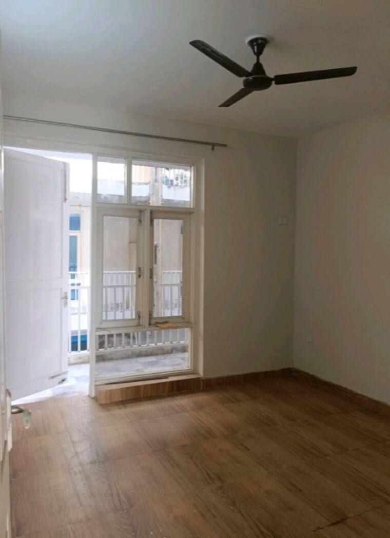 Room, tdi-the-grand-retreat 3 Bedroom 2250 Sq.Ft. Builder Floor In Sector 88 Faridabad 10508317