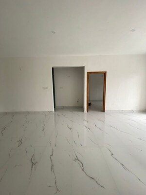 Room in 2 BHK Apartment at Serene Homes, Kothnur – for Sale