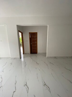 Room in 2 BHK Apartment at Serene Homes, Kothnur – for Sale