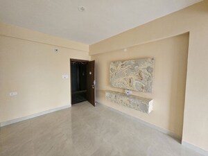 Room in 3 BHK Apartment at Pandra – for Rent