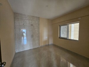 Room in 3 BHK Apartment at Pandra – for Rent