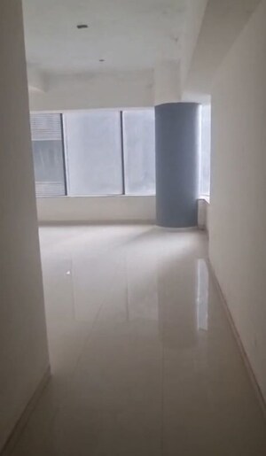 Room in  Office Space at Makarba – for Rent