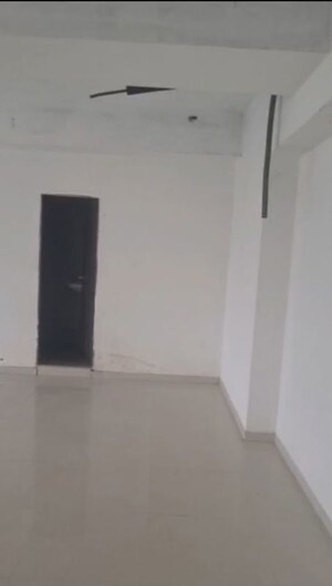 Room in  Office Space at Makarba – for Rent