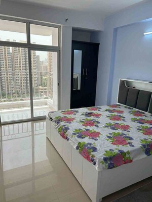 Bedroom in 2.5 BHK Apartment at Nirala Aspire, Sector 16 Greater Noida – for Rent