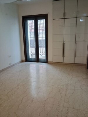 Room in 4 BHK Builder Floor at Vasant Vihar – for Sale