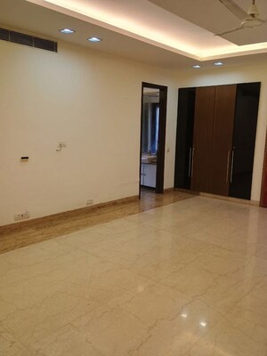 Room in 4 BHK Builder Floor at Vasant Vihar – for Sale