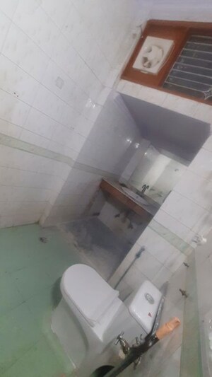 Bathroom in 2 BHK Builder Floor at Ansal Plaza Sector-23, Sector 23 – for Rent