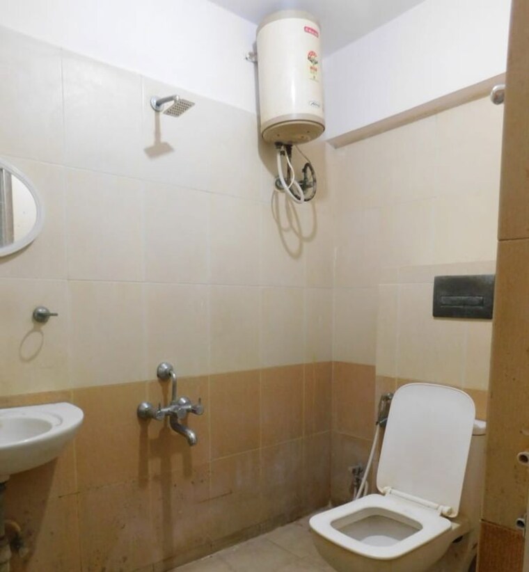 Bathroom, m-s-garden 3 Bedroom 1431 Sq.Ft. Apartment In Gottigere Bangalore 10372057