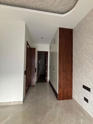 Building Lobby in 6 BHK Independent House at Sector 79 – for Sale