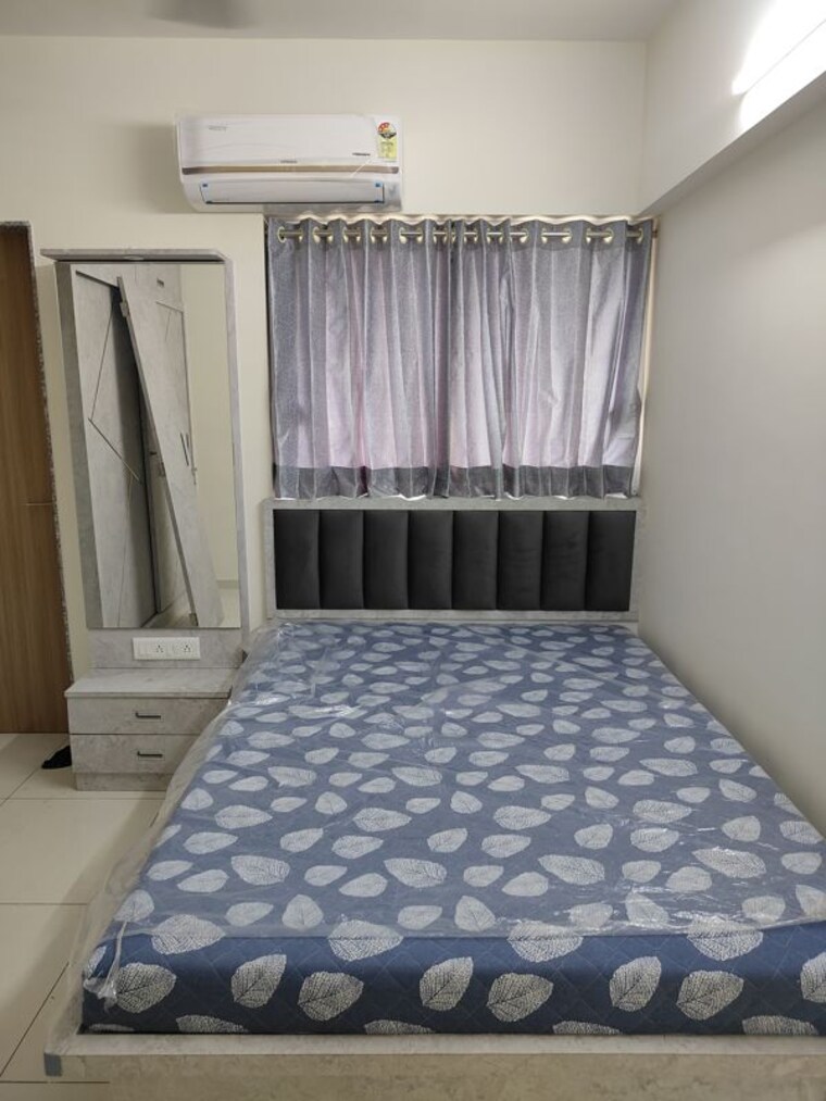 Bedroom, godrej-nirvaan 1 Bedroom 419 Sq.Ft. Apartment In Themghar Thane 10508367
