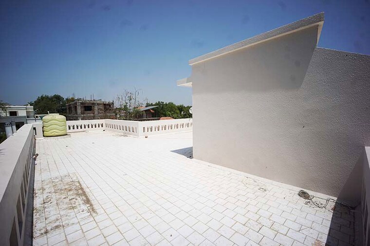 Swimming Pool, chandkheda 3 Bedroom 450 Sq.Yd. Independent House In Chandkheda Ahmedabad 10508414