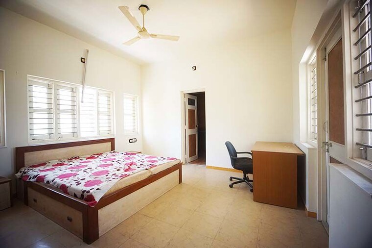 Bedroom, chandkheda 3 Bedroom 450 Sq.Yd. Independent House In Chandkheda Ahmedabad 10508414