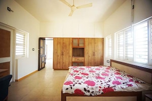 Bedroom in 3 BHK Independent House at Chandkheda – for Rent