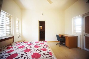Bedroom in 3 BHK Independent House at Chandkheda – for Rent