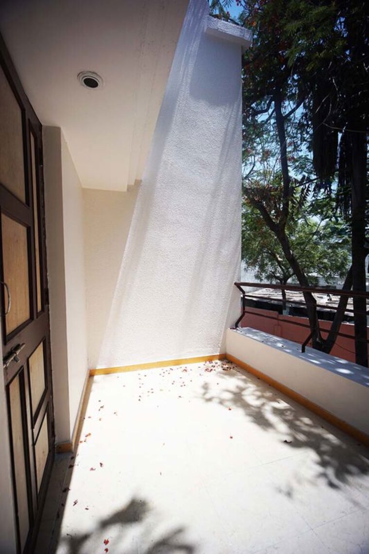 Balcony, chandkheda 3 Bedroom 450 Sq.Yd. Independent House In Chandkheda Ahmedabad 10508414