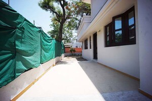 Parking in 3 BHK Independent House at Chandkheda – for Rent