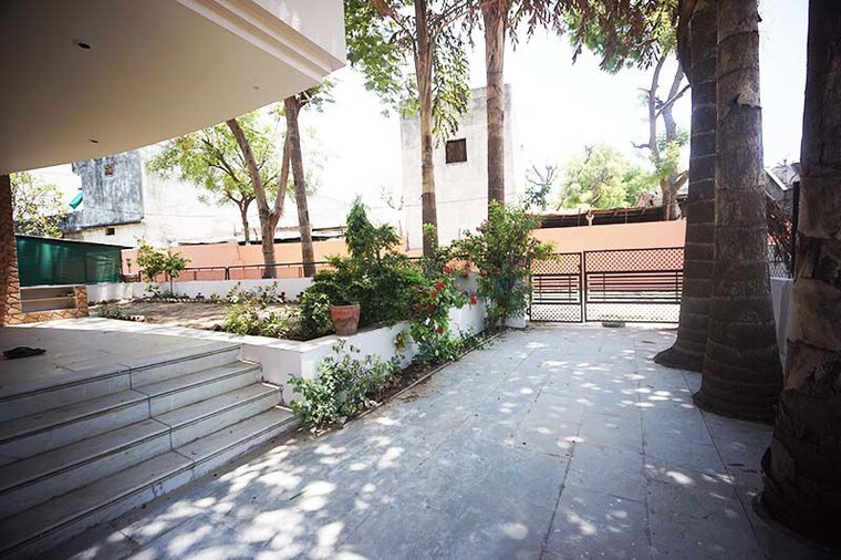 Parking, chandkheda 3 Bedroom 450 Sq.Yd. Independent House In Chandkheda Ahmedabad 10508414