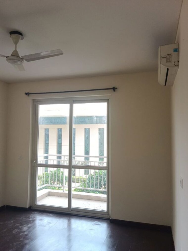 Room, bptp-park-street 3 Bedroom 1814 Sq.Ft. Apartment In Sector 37d Gurgaon 10508415