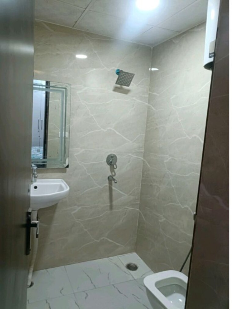 Bathroom, amolik-residency 3 Bedroom 183 Sq.Ft. Builder Floor In Sector 86 Faridabad 10508460
