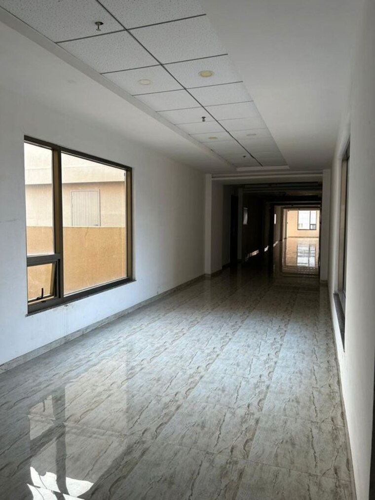 Room, vascon-platinum-square Commercial Office Space in IT/SEZ 8455 Sq.Ft. In Viman Nagar Pune 10508459