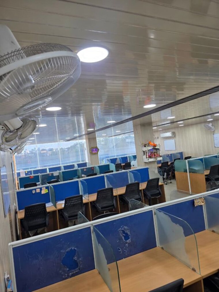 Team Area, janakpuri Commercial Office Space 2000 Sq.Ft. In Janakpuri Delhi 10508472