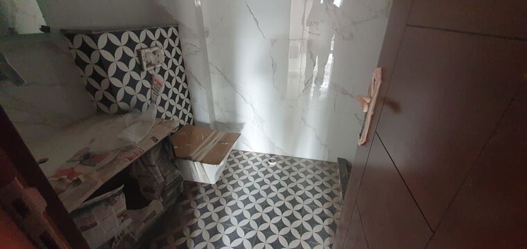 Bathroom, alphacorp-gurgaon-one-22 3 Bedroom 1500 Sq.Ft. Builder Floor In Sector 22 Gurgaon 10508451