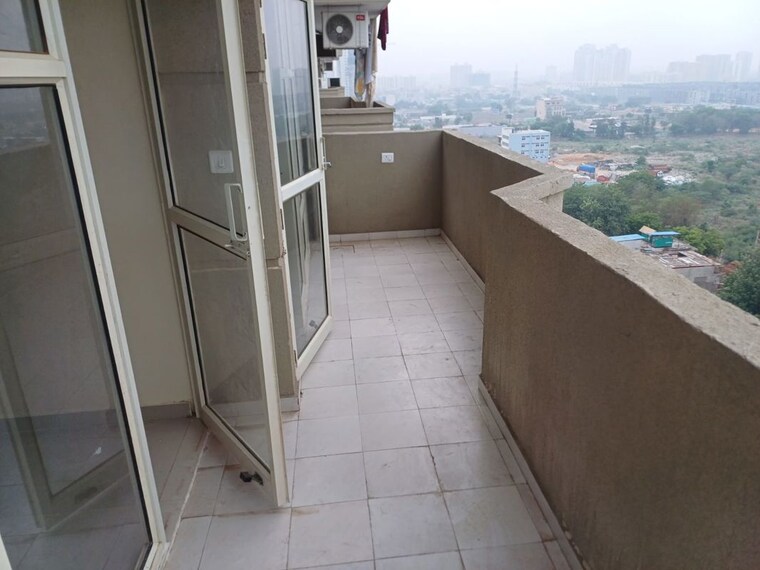 Balcony, pyramid-midtown 2 Bedroom 591 Sq.Ft. Apartment In Sector 59 Gurgaon 10508420