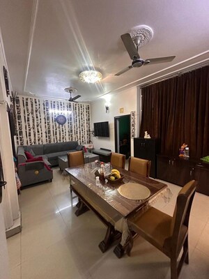 Team Area in 2 BHK Builder Floor at Ashoka Enclave – for Rent