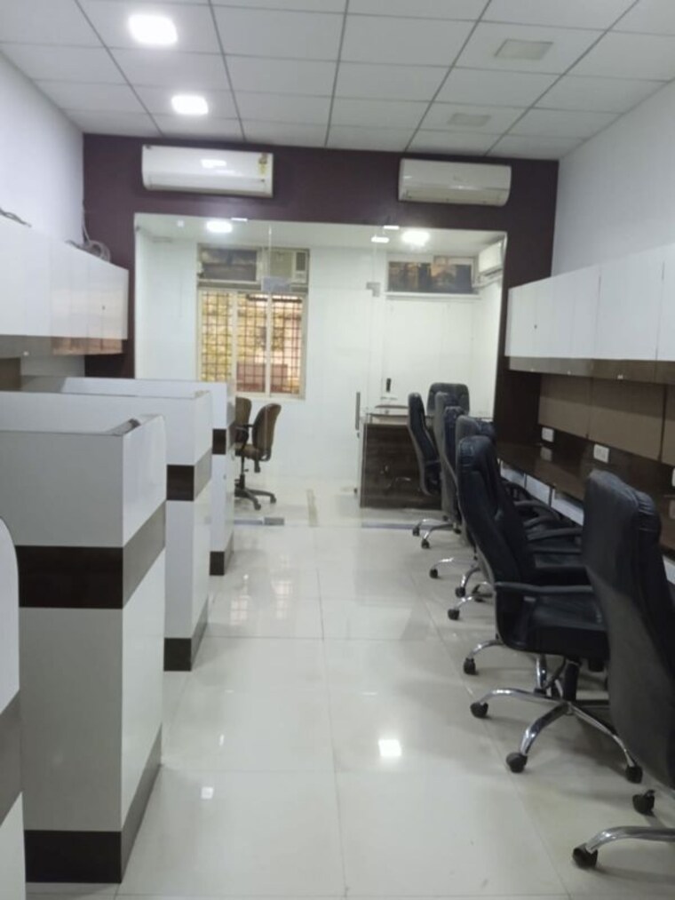Team Area, corporate-annexe Commercial Office Space 425 Sq.Ft. In Goregaon East Mumbai 10508557