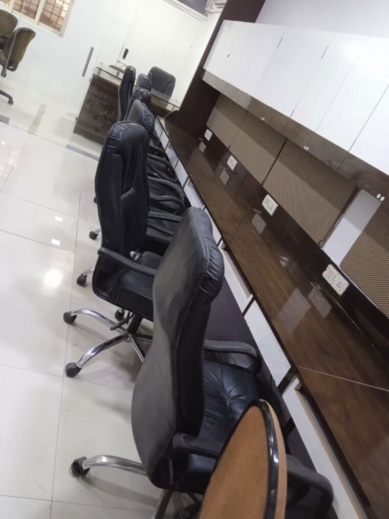 Team Area, corporate-annexe Commercial Office Space 425 Sq.Ft. In Goregaon East Mumbai 10508557