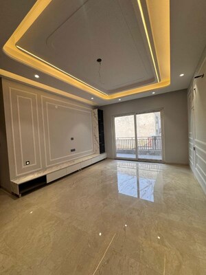 Room in 2.5 BHK Builder Floor at Sector 36 – for Rent