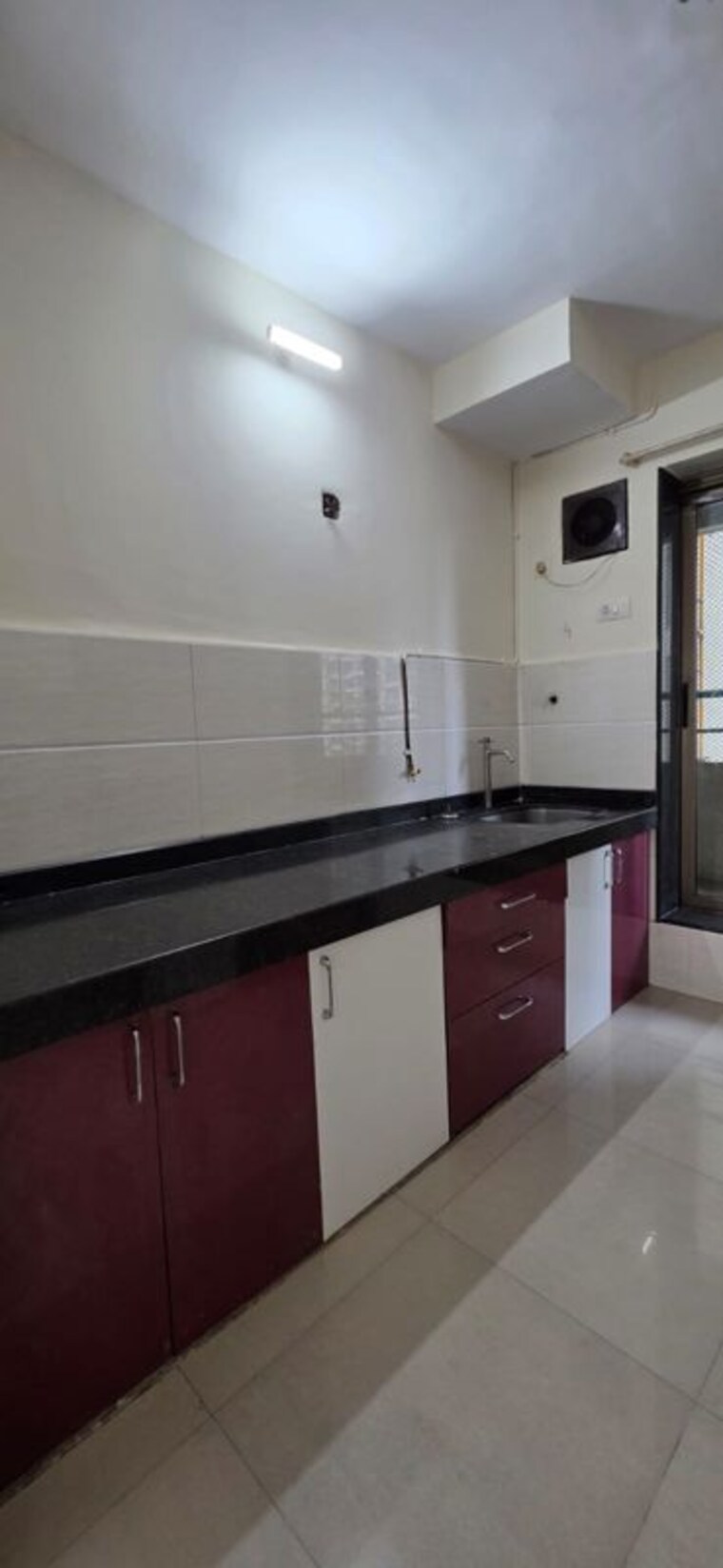 Kitchen, neelkanth-greens 2.5 Bedroom 900 Sq.Ft. Apartment In Manpada Thane 10508545