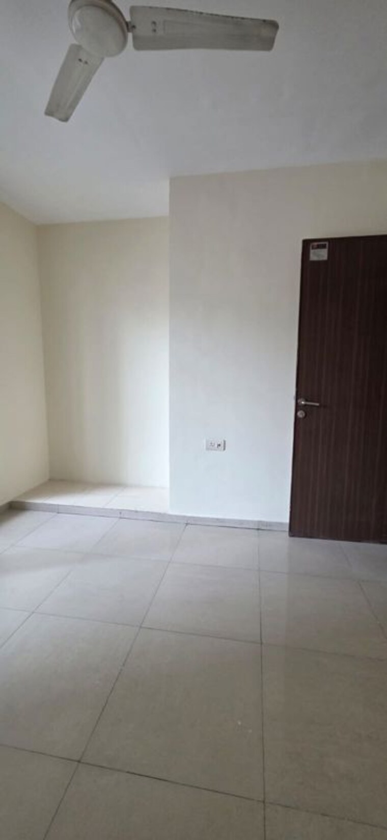 Room, neelkanth-greens 2.5 Bedroom 900 Sq.Ft. Apartment In Manpada Thane 10508545