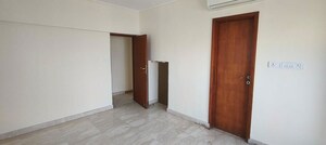 Room in 3 BHK Apartment at Prabhadevi CHS, Prabhadevi – for Sale