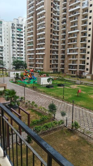 3 BHK Apartment For Rent in Aditya Celebrity Homes, Sector 76