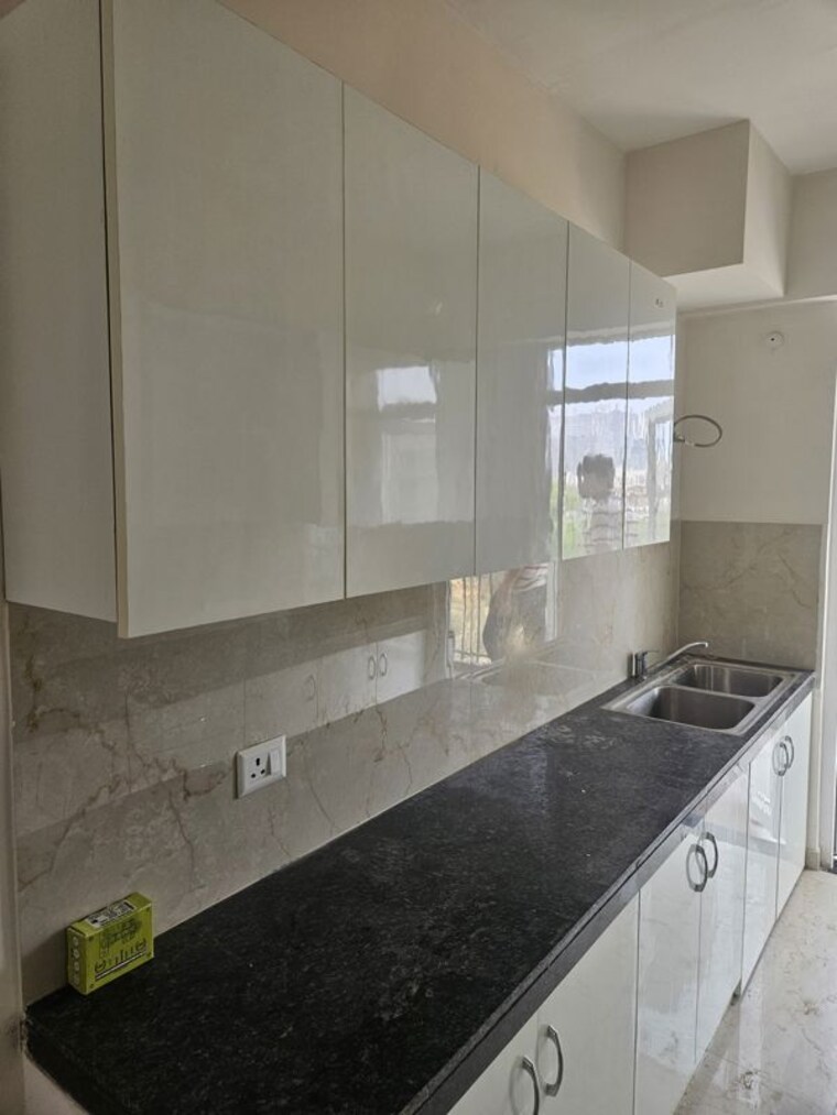 Kitchen, vatika-gurgaon-21 3.5 Bedroom 1980 Sq.Ft. Apartment In Sector 83 Gurgaon 10508583