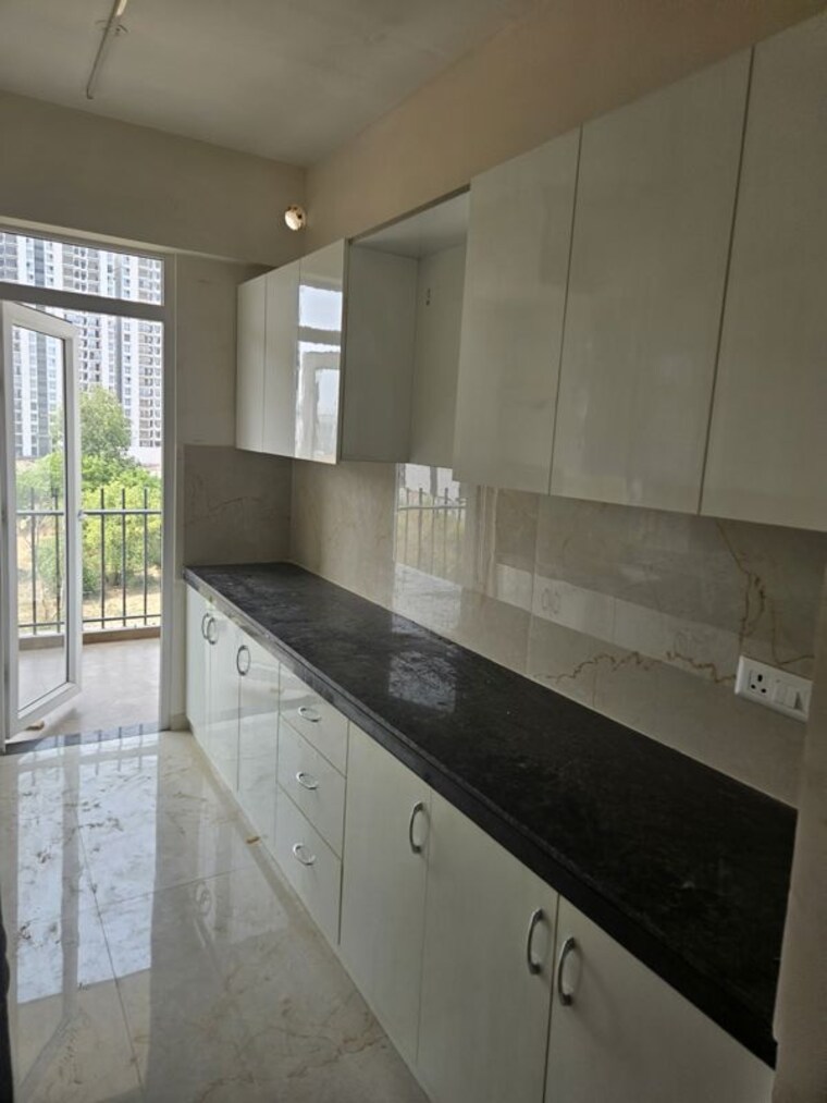 Kitchen, vatika-gurgaon-21 3.5 Bedroom 1980 Sq.Ft. Apartment In Sector 83 Gurgaon 10508583
