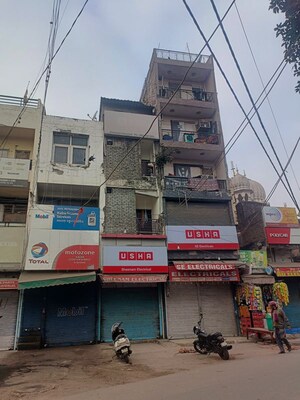  Shop – Exterior View View at Kotla Mubarakpur - for Rent