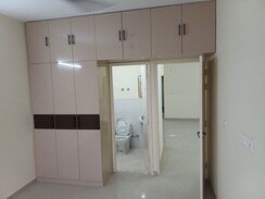 2 BHK Apartment For Rent in Pyramid Midtown