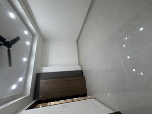 Furnished Amenities in 3 BHK Builder Floor at Sector 15 ii – for Rent