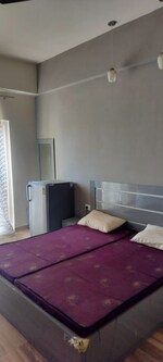 1 Rk  435 Sq.Ft. Apartment in Paramount Golf Forest Studio Apartments - OAK Towe