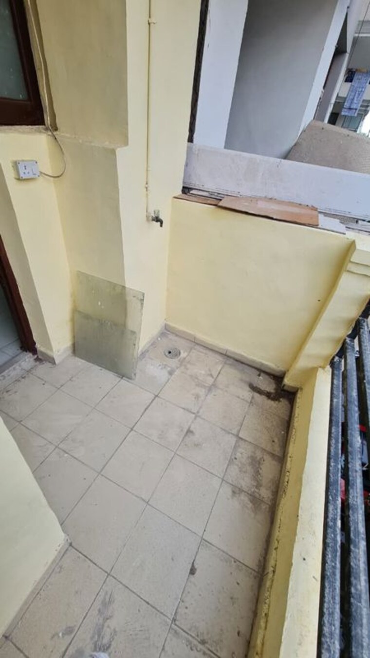 Bathroom, surya-towers-zirakpur 2 Bedroom 1250 Sq.Ft. Apartment In Lohgarh Zirakpur 10508676