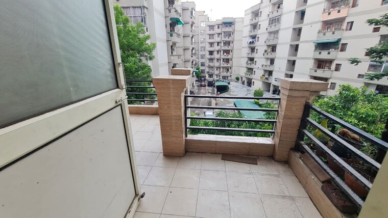 Balcony, surya-towers-zirakpur 2 Bedroom 1250 Sq.Ft. Apartment In Lohgarh Zirakpur 10508676