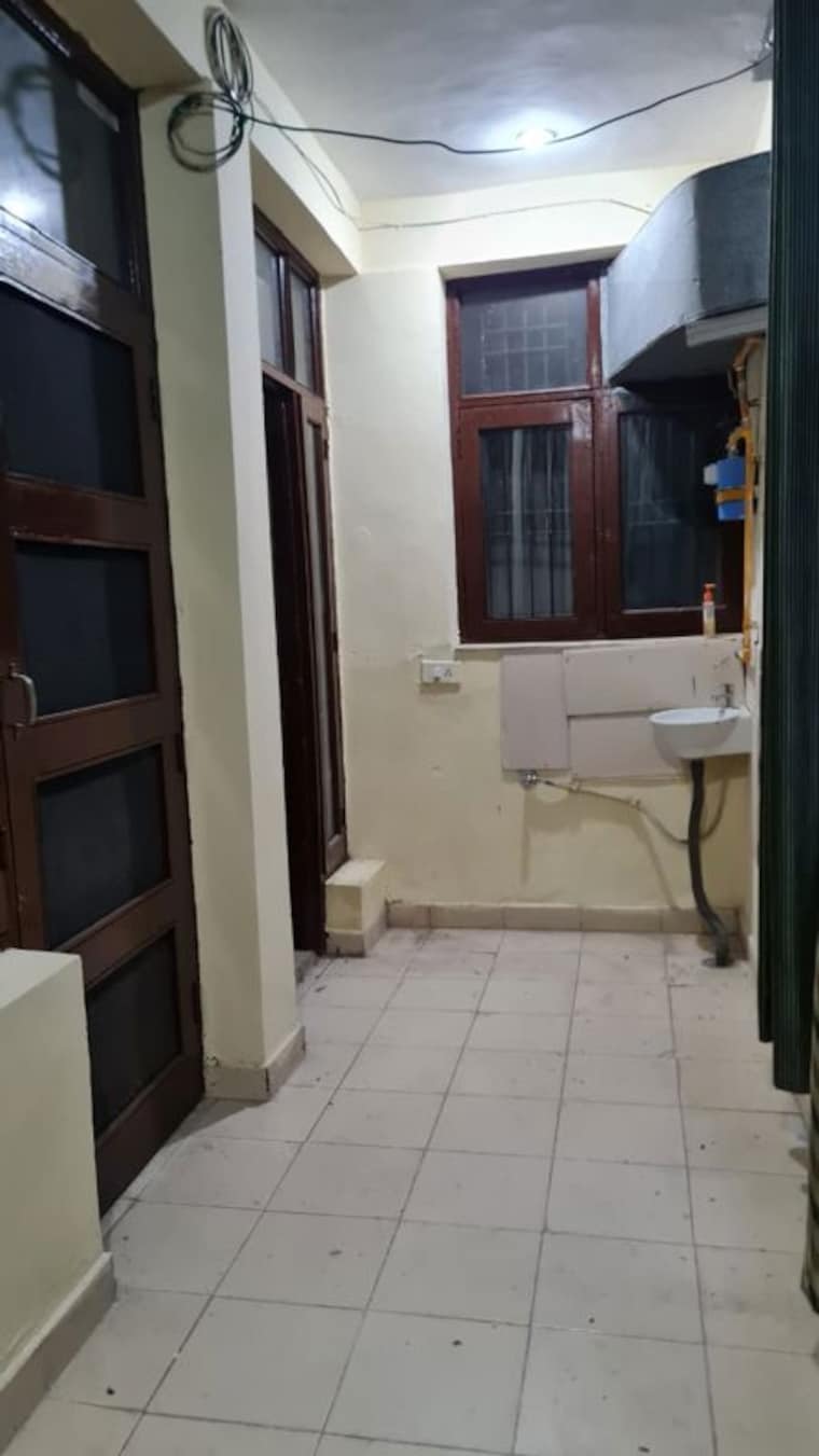 Bathroom, surya-towers-zirakpur 2 Bedroom 1250 Sq.Ft. Apartment In Lohgarh Zirakpur 10508676
