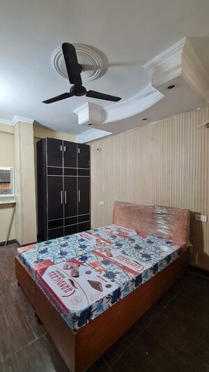 Bedroom in 2 BHK Apartment at Surya Towers Zirakpur, Lohgarh – for Rent
