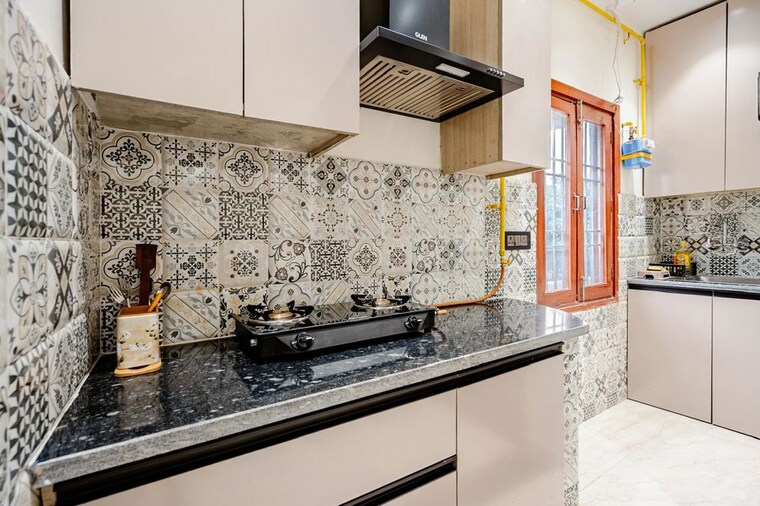 Kitchen, lajpat nagar i 1 Bedroom 450 Sq.Ft. Builder Floor In Lajpat Nagar I Delhi 10508685